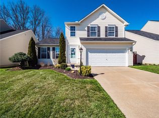 8491 Westfield Park Dr, Olmsted Falls, OH 44138