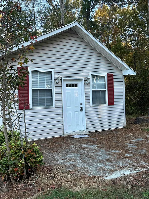 2222 State Highway 210 — Photo 2