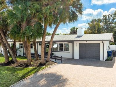 2424 Hamlin Ln, Sarasota, FL, 34239