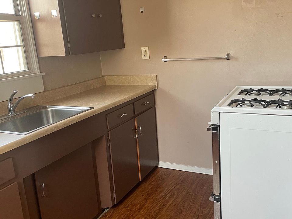 1st image of 12319 California St #3