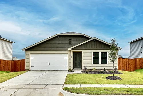 829 Eagles Nest Dr Photo 1