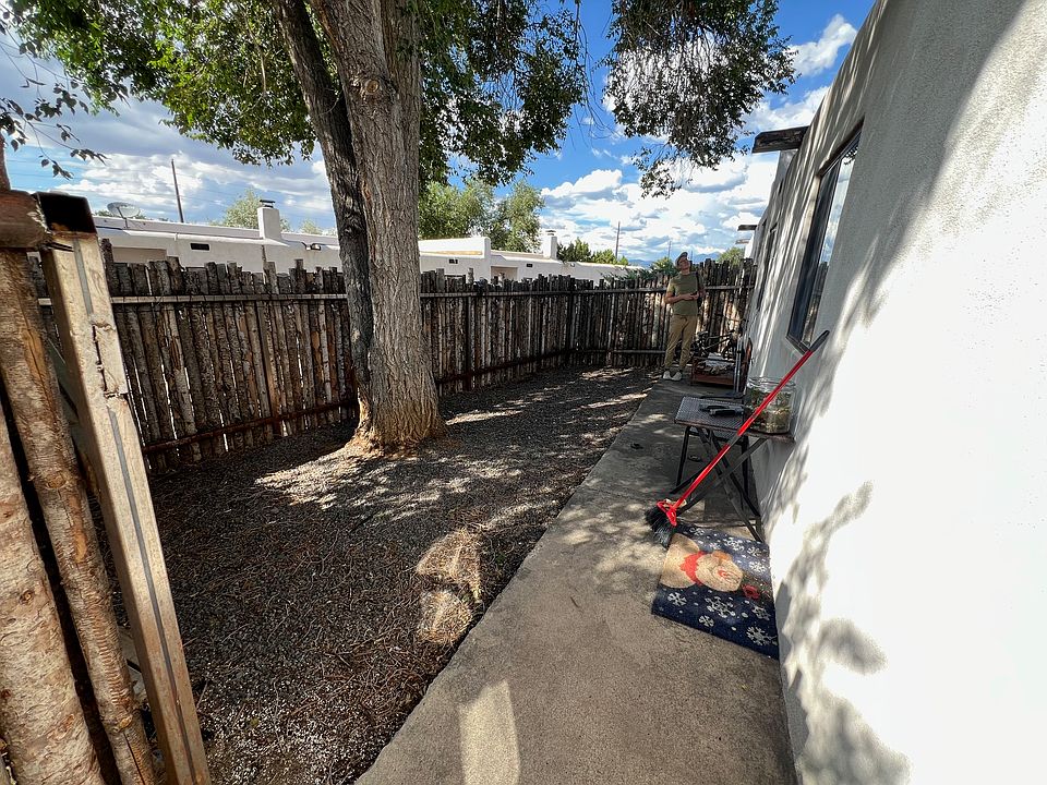 1st image of 1306 Rufina Ln #A6
