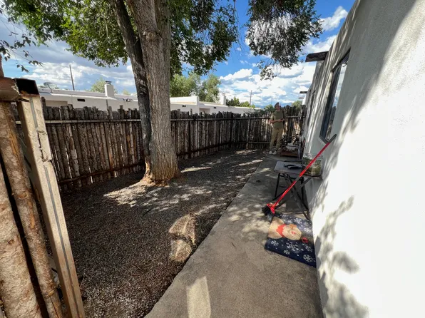 1306 Rufina Ln #A6, Santa Fe, NM 87507
