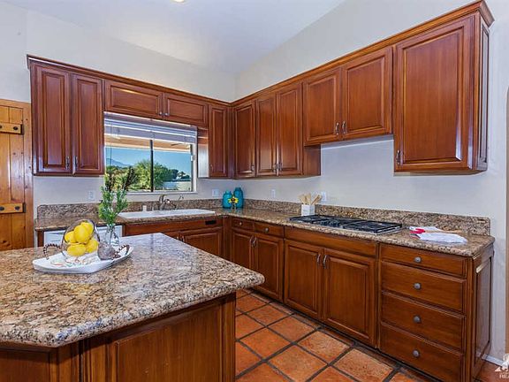 5th image of 40695 Carter Ln