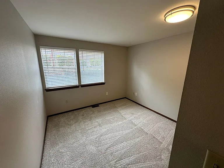 5710 N 21st St #10 — Photo 13