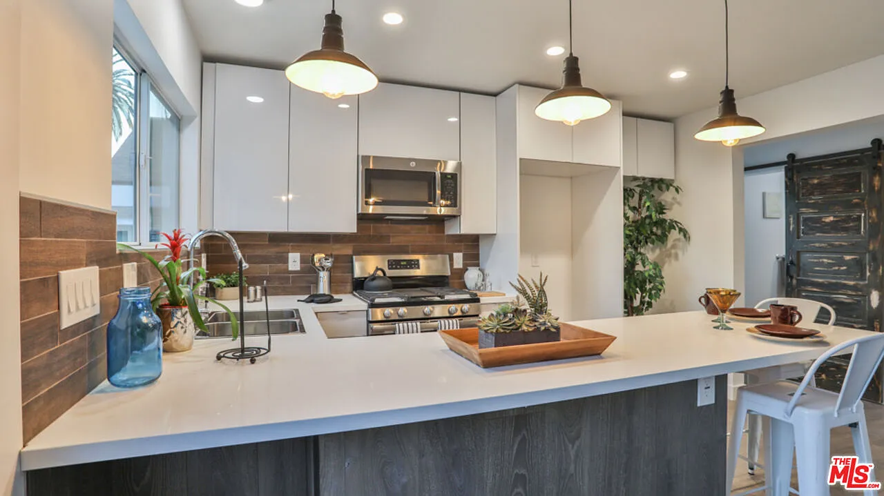 1 bed, 1.0 bath, 500 sqft, $2,650 — Photo 1