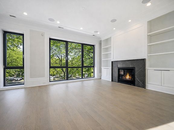 2nd image of 1632 N Orchard St #201S