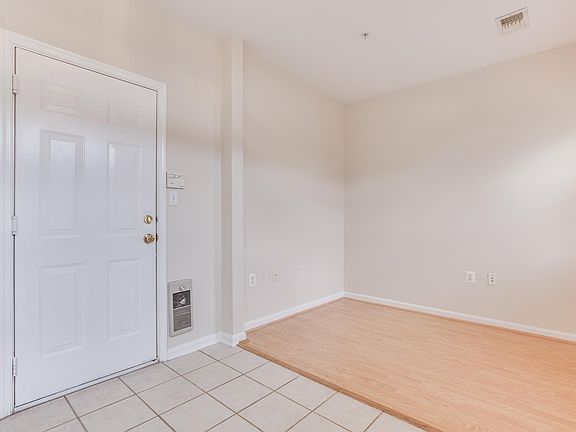 Lower Level+Garage Entrance +Foyer