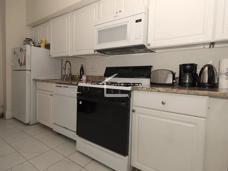 1868B Commonwealth Ave #A5 — Photo 6
