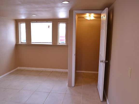 4th image of 1690 Missouri Ave #A