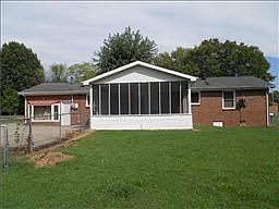 2nd image of 202 Kingswood Dr