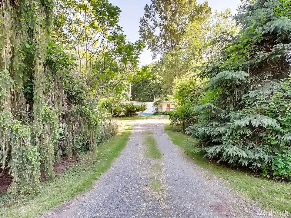 1st image of 15528 88th St SE