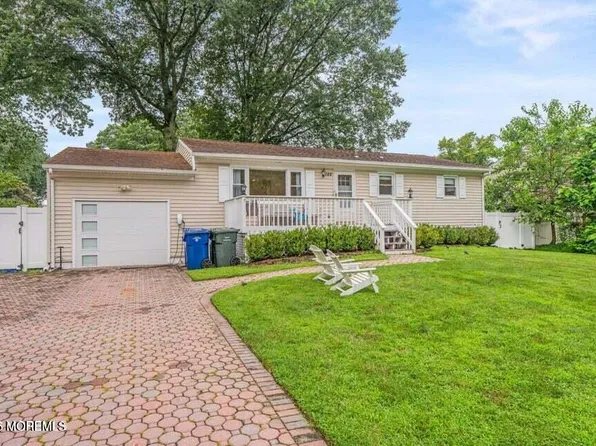 188 Belmar Ave, Oakhurst, NJ 07755