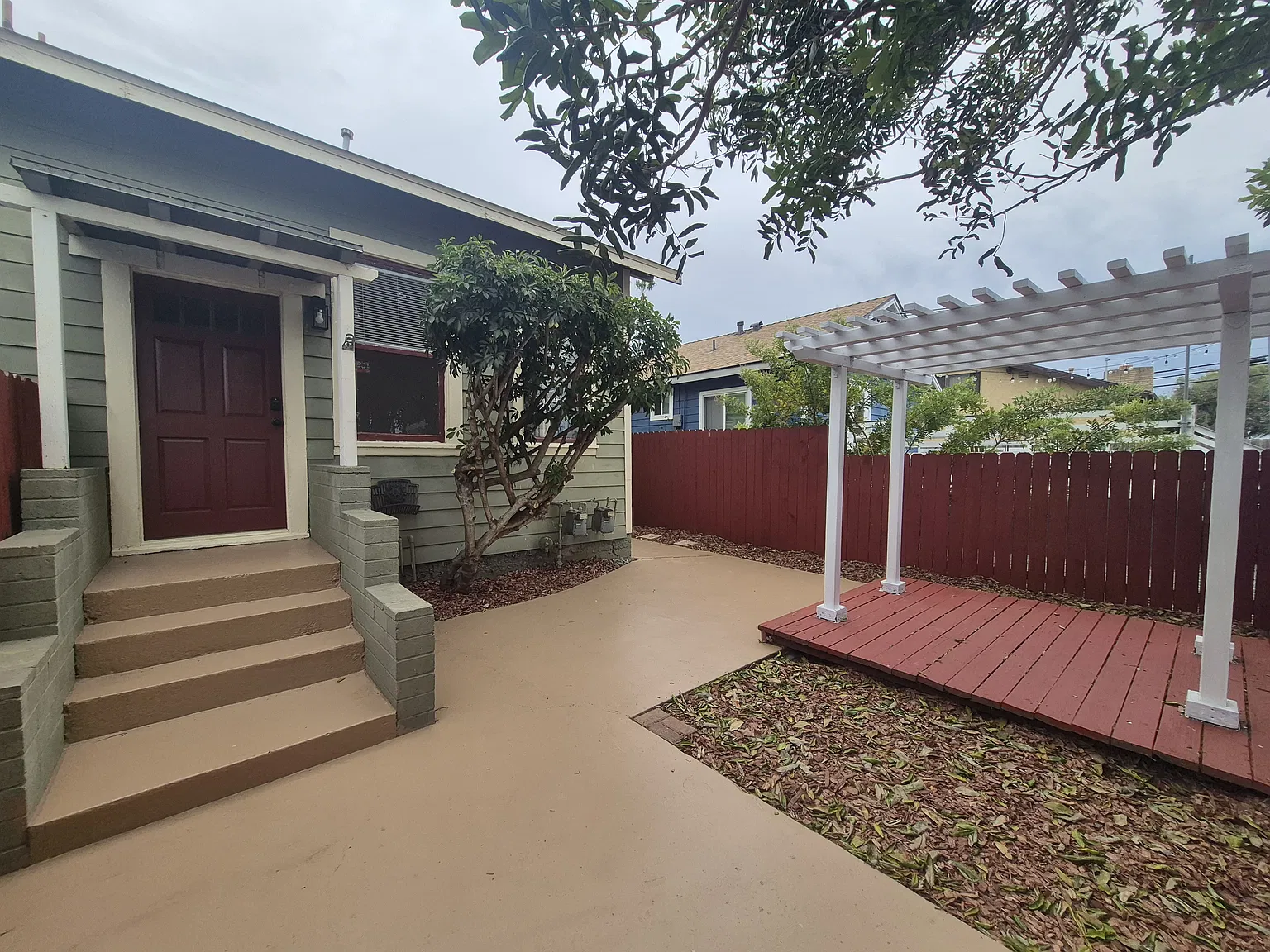 2 bed, 1000 sqft, $2,600 — Photo 2