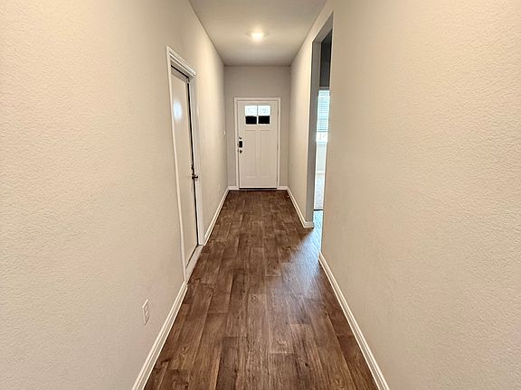 4th image of 157 Jayden Dr