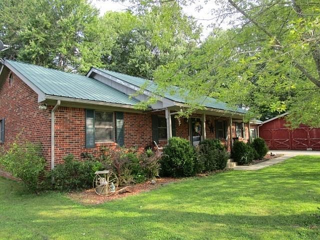 1st image of 510 Pamela Dr