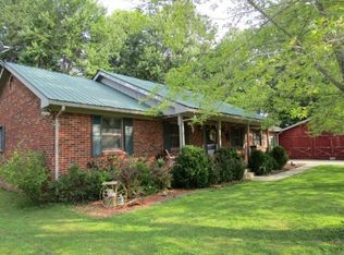 510 Pamela Dr, Stanton, KY 40380