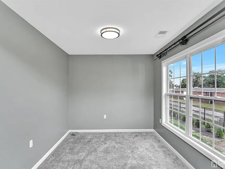 27 Vincent Behan Blvd #27 — Photo 20