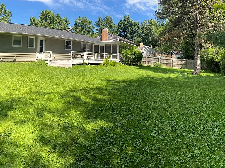 2607 Lomond Dr — Photo 24