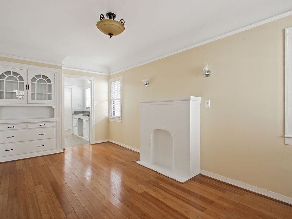 1st image of 1728 W 82nd St #1/2