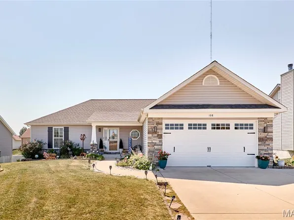 108 Quail Creek Dr, Wright City, MO 63390