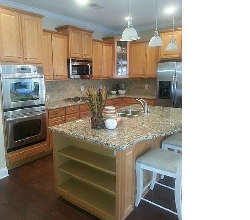 3rd image of 4406 Parkgate Dr #4406