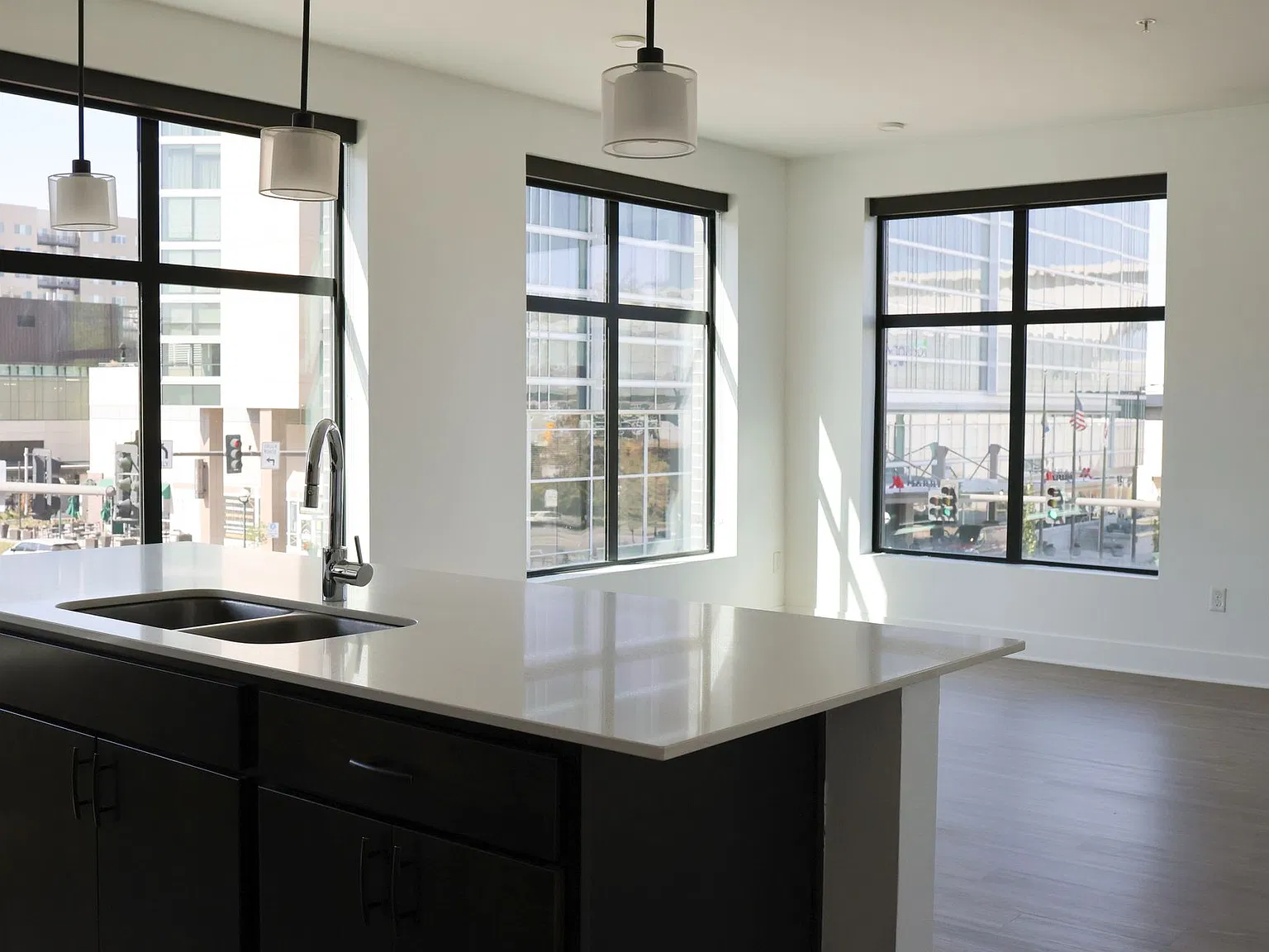 Capitol Place Apartments — Photo 4