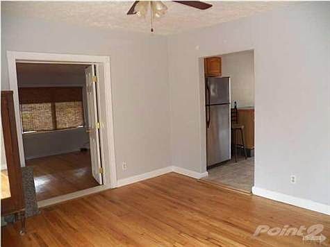 4th image of 6618 Clayton Ln