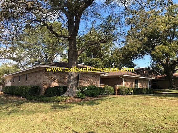 2nd image of 3415 Vagas Dr