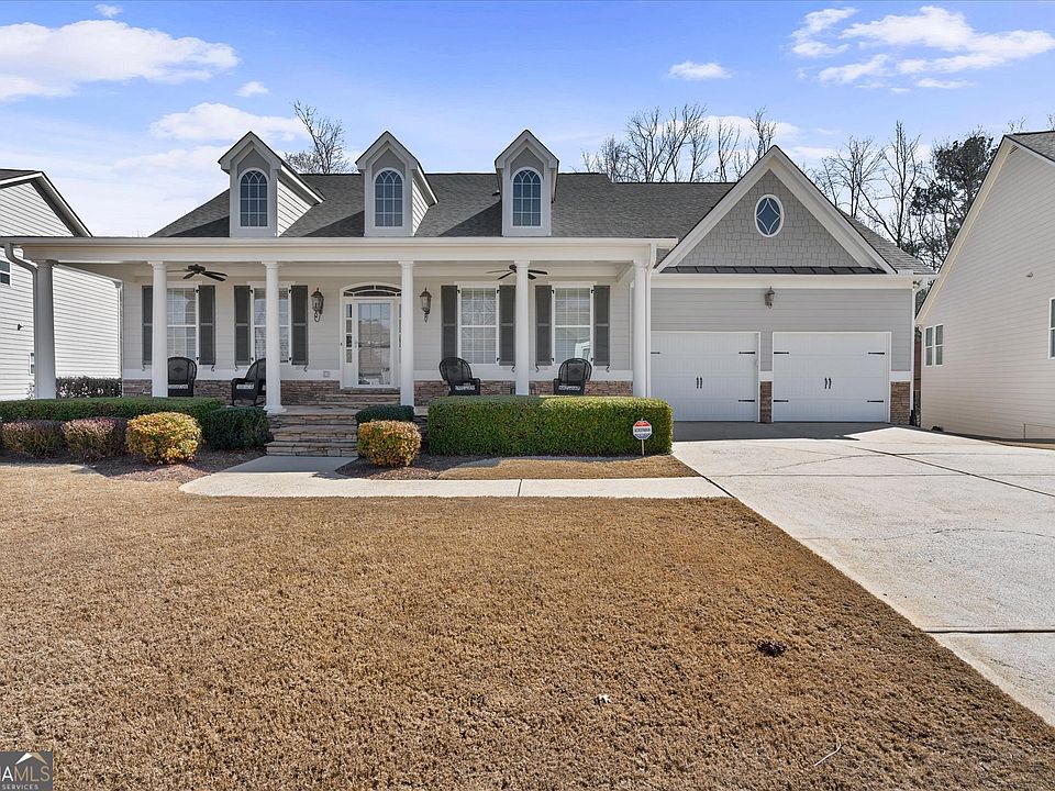 1st image of 132 Montgomery View Ct