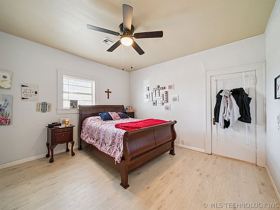 4th image of 505 N Cimarron Ave
