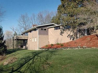1st image of 3316 Evergreen Dr
