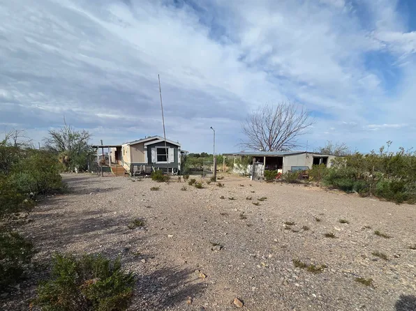 24 David Dr, Alamogordo, NM 88310