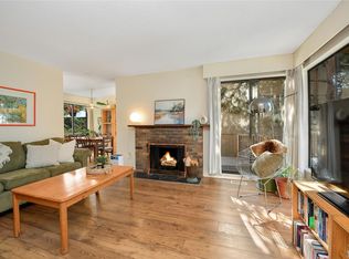 4039 Daffodil Pl, Saanich, BC V8Z 6G1