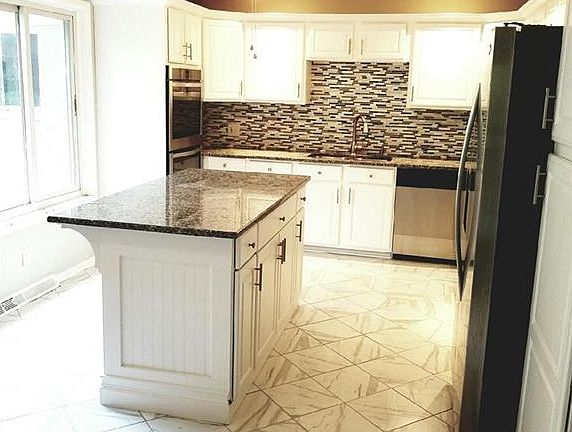 5th image of 3020 San Jose Dr