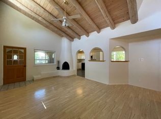 7551 Kachina Loop, Santa Fe, NM 87507