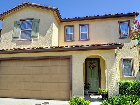 5th image of 8241 Crystal Walk Cir