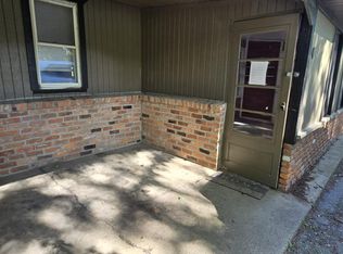 57951 Grand River Ave APT 4, New Hudson, MI