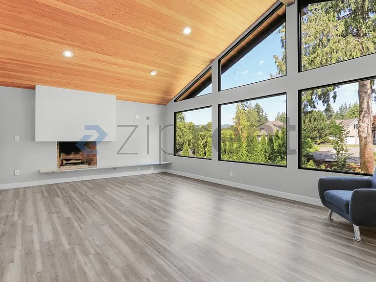 5712 96th St SW — Photo 9