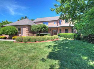 1650 Grandview Dr, Hebron, KY 41048