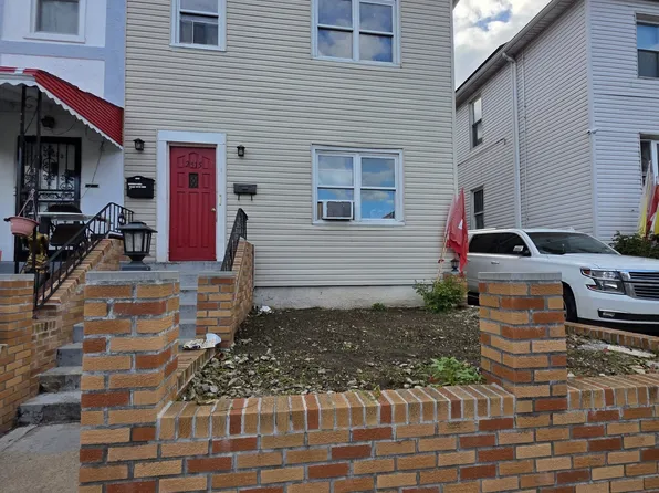 2515 Holland Avenue image 1 of 20