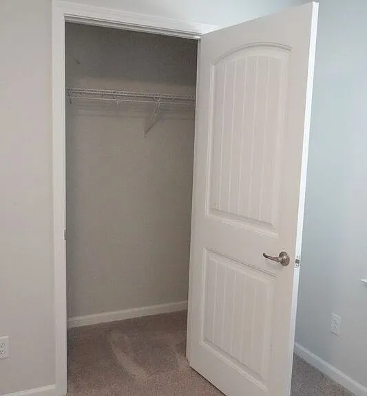 142 Brookline Dr — Photo 38