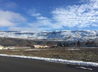 182 Island Loop, Rock Island, WA 98850