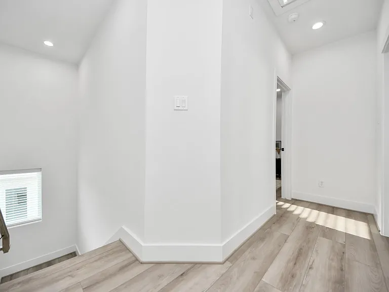 7723 Hammerly Blvd #B — Photo 26