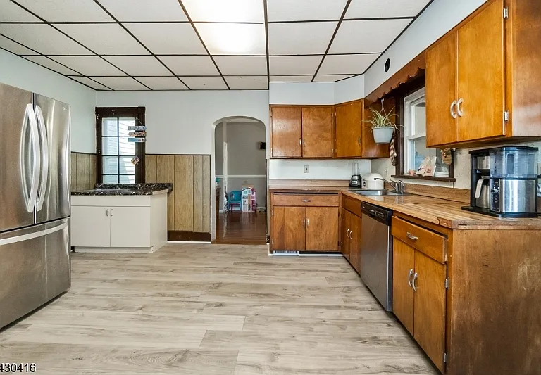 62 Lewis St — Photo 11