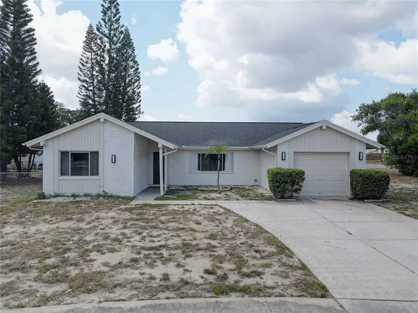 3718 Penrick Dr, Holiday, FL 34691