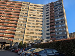 5340 Holmes Run Pkwy Unit 214, Alexandria, VA 22304