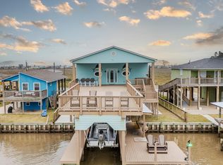 619 Private Road 675, Bay City, TX 77414