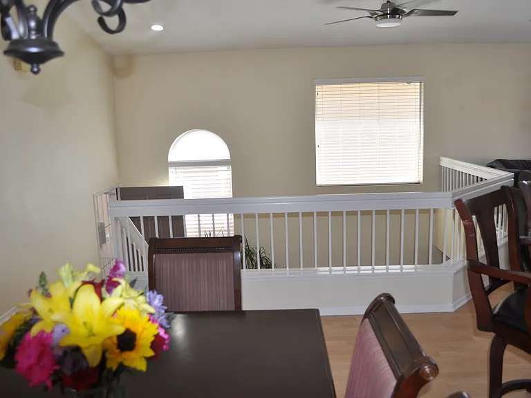 278 Brookview Ct — Photo 5
