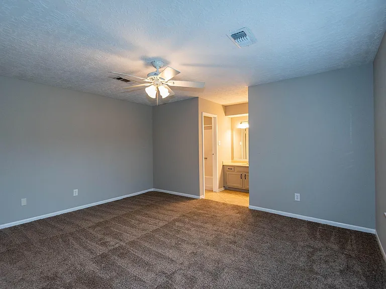 20515 Broadsky Dr — Photo 12